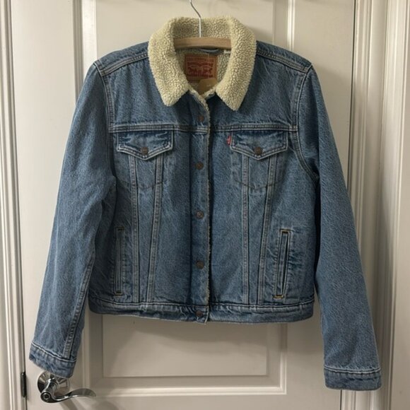 Levi’s Original Sherpa Trucker Jacket - Medium Wash - Picture 2 of 8